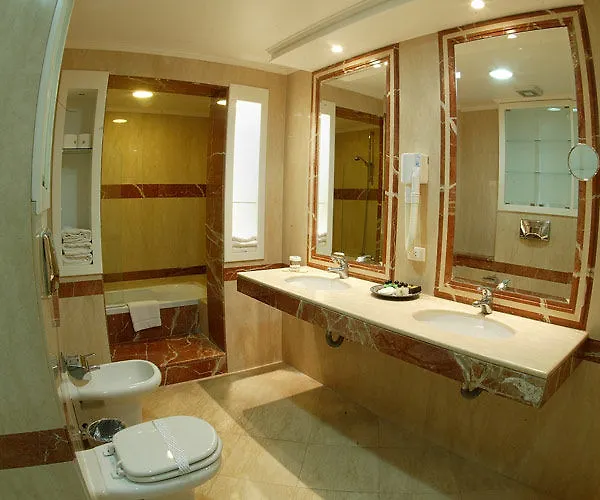 Takaya Suites Hotel Beirut